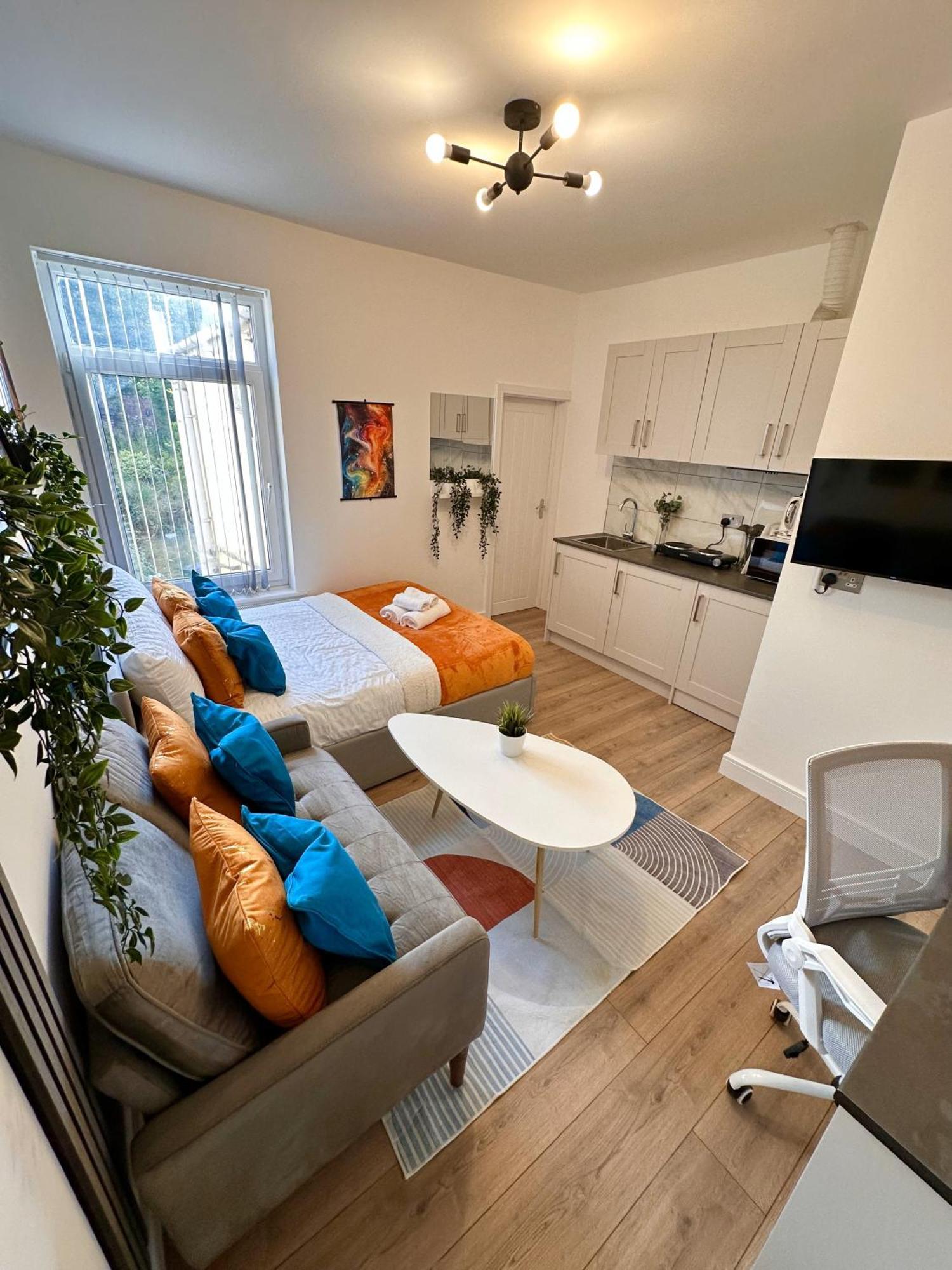 R4 Luxury Studio En-Suite Room In Harborne Lane By Queen Elizabeth Hospital Birmingham Exteriér fotografie