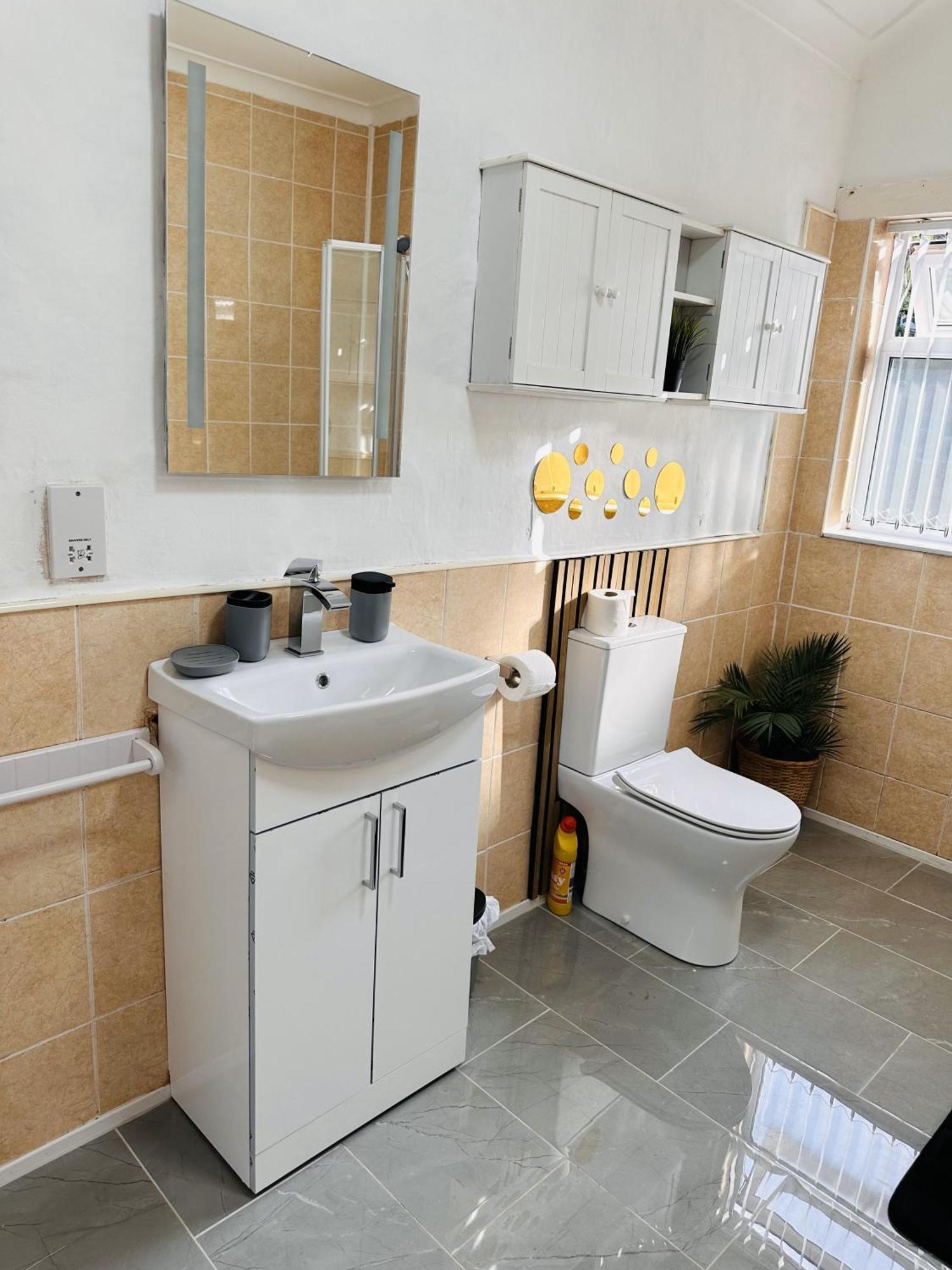 R4 Luxury Studio En-Suite Room In Harborne Lane By Queen Elizabeth Hospital Birmingham Exteriér fotografie